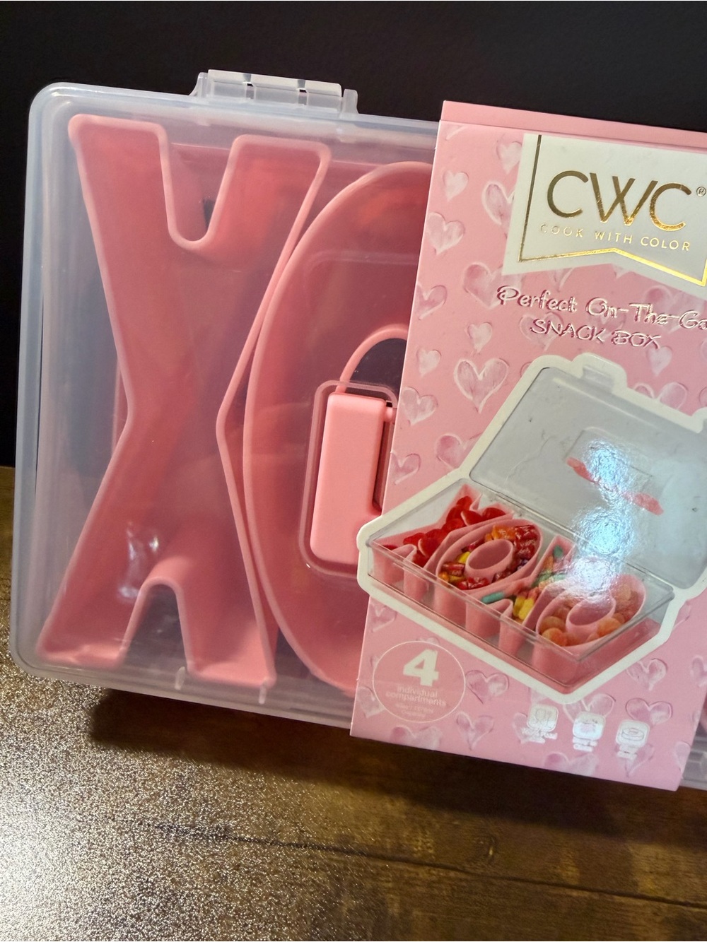 CWC Pink 'XOXO' Snack Box or Craft Set. NEW - Picture 3 of 6